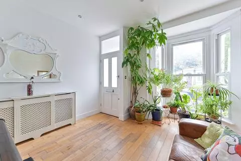 3 bedroom terraced house for sale - View 4