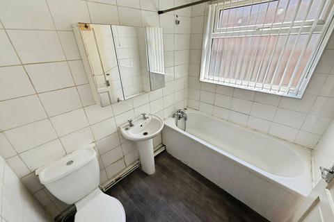 2 bedroom terraced house for sale, 67, Wootton Street, Bedworth, Warwickshire CV12 9DU