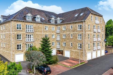 3 bedroom apartment for sale, Skircoat Green Road, Halifax, West Yorkshire, HX3