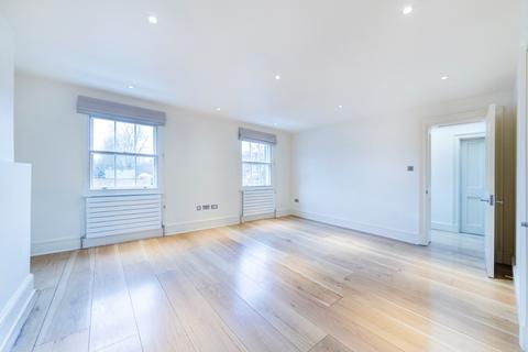 2 bedroom apartment to rent, Store Street, Bloomsbury, WC1E