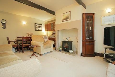 2 bedroom terraced house for sale, Old Road, Horton Bank Top, Bradford, BD7