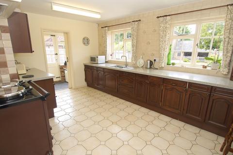 undefined, High Street, Chipstead, TN13