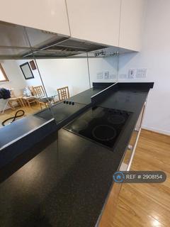 1 bedroom flat to rent, Ropeworks, Barking, IG11