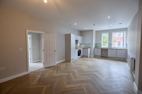 1 bedroom flat to rent, Fleet Road, Hampshire GU51