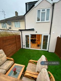 5 bedroom semi-detached house to rent, Dudley Road, Cambridge, CB5