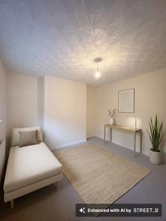 3 bedroom terraced house to rent, Castle Street, Abertillery NP13