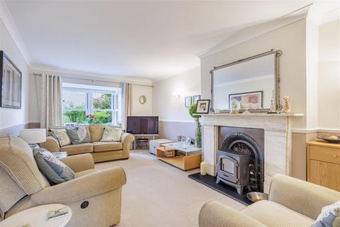 3 bedroom terraced house for sale, The Magpies, Epping Green, Epping