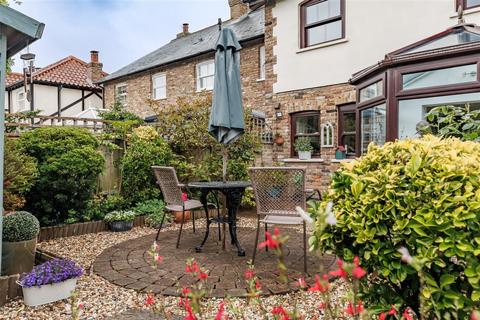 3 bedroom terraced house for sale, The Magpies, Epping Green, Epping