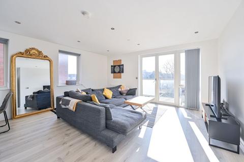 2 bedroom flat for sale, Queens Road, Peckham, London, SE15