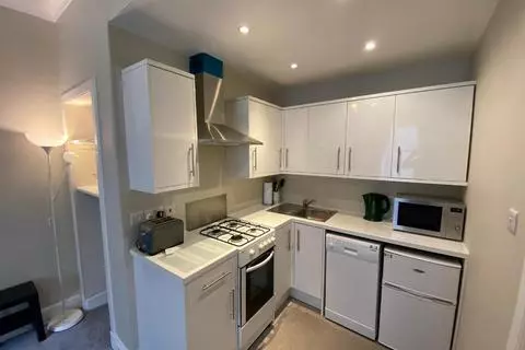 1 bedroom flat to rent - View 3