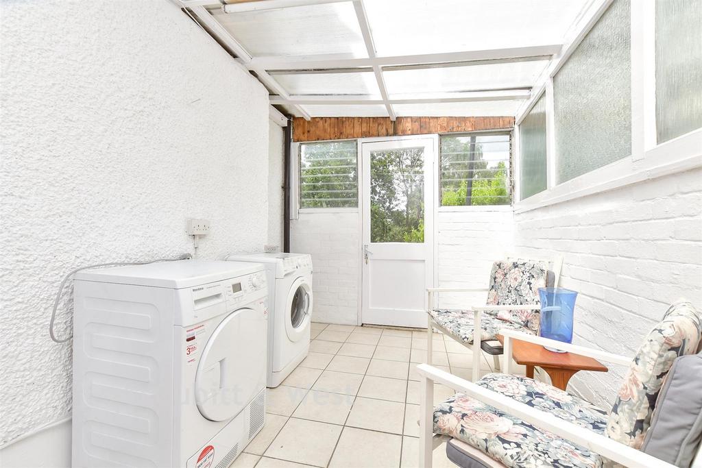 Lean-To