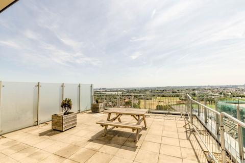 2 bedroom flat for sale, High Road, Wembley, HA9