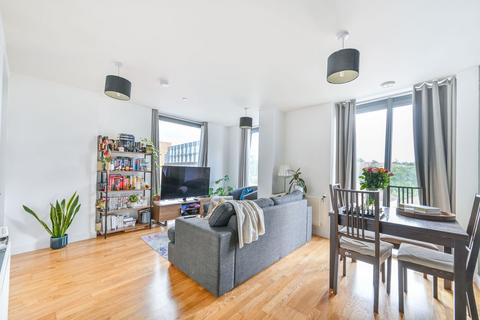 2 bedroom flat for sale, High Road, Wembley, HA9