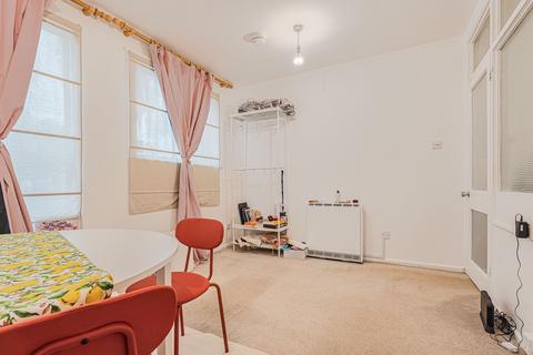 1 bedroom flat for sale, Walton Street, Oxford, OX2