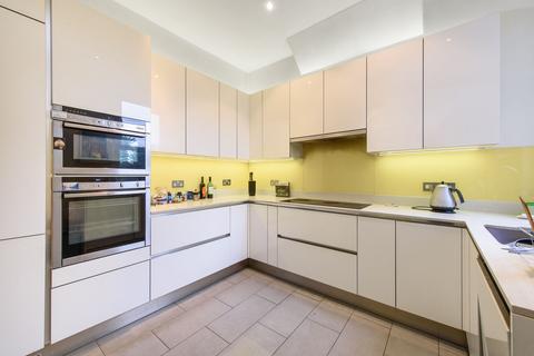 4 bedroom semi-detached house for sale, Nether Street, North Finchley, London, N12