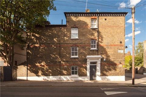 St Peters Street, Angel, London, N1