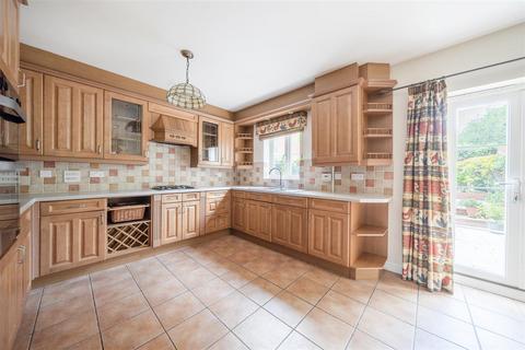 4 bedroom terraced house for sale, Gras Lawn, Exeter