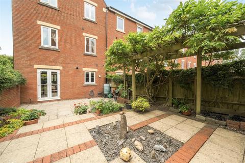 4 bedroom terraced house for sale, Gras Lawn, Exeter