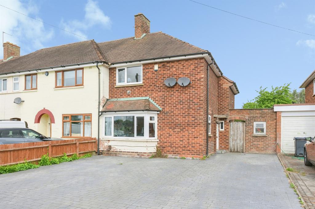 2 bedroom end of terrace house for sale