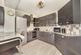 Quadrant Close, Hendon NW4 photo 3