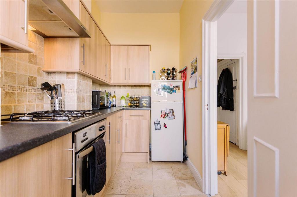 Apartment in London - View 4