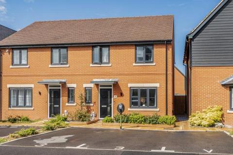 undefined, Hazel Grove, Wantage