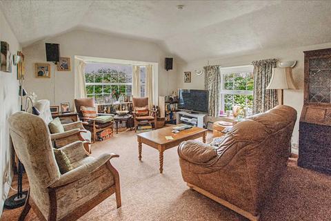 2 bedroom semi-detached bungalow for sale, Windyridge, Portclew Road, Freshwater East