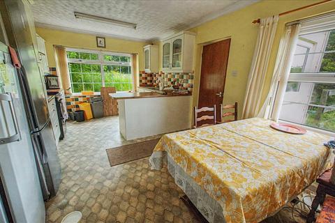 2 bedroom semi-detached bungalow for sale, Windyridge, Portclew Road, Freshwater East