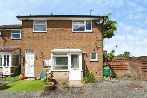 2 bedroom maisonette for sale, Perry Orchard, Upton St. Leonards, Gloucester, Gloucestershire, GL4