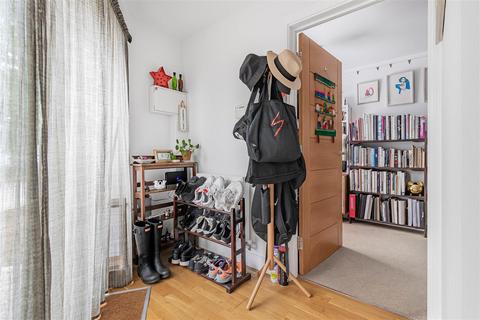 1 bedroom duplex for sale, Greens Road, Cambridge CB4
