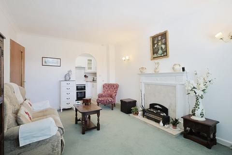 1 bedroom flat for sale, Wentworth Drive, Broadstone BH18