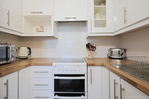 1 bedroom flat for sale, Wentworth Drive, Broadstone BH18