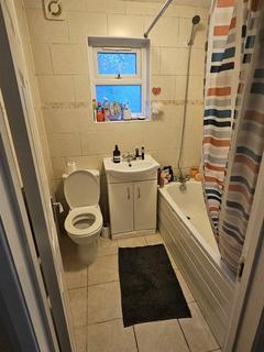 5 bedroom semi-detached house to rent, Cobbold Road, London