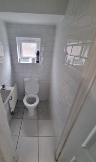 5 bedroom semi-detached house to rent, Cobbold Road, London