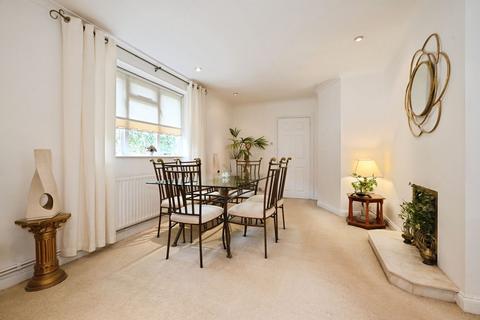 undefined, Windsor Road, Maidenhead SL6