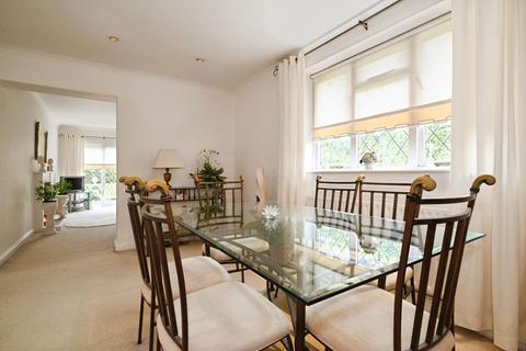 undefined, Windsor Road, Maidenhead SL6