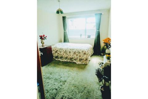 1 bedroom ground floor flat for sale, Hookes Way, Newport, PO30