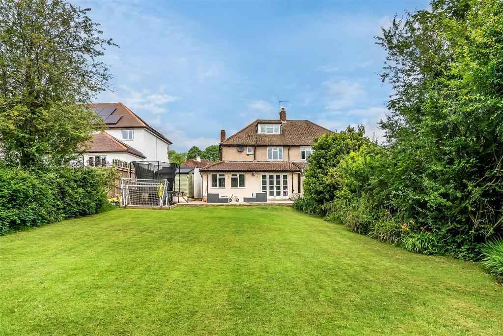House exterior, garden