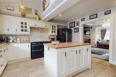 3 bedroom semi-detached house for sale, Wells Grove, South Shields