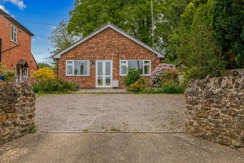 2 bedroom detached bungalow for sale, Church Street, Woodford Halse, Daventry