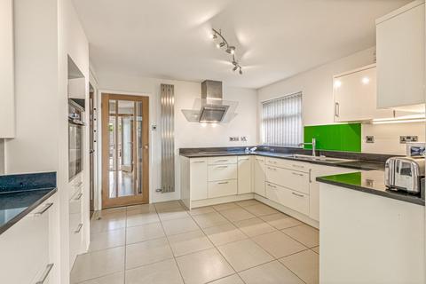 2 bedroom detached bungalow for sale, Church Street, Woodford Halse, Daventry