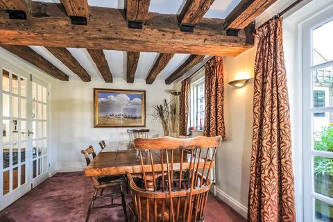 3 bedroom cottage to rent, Old Barn Close Kemsing TN15