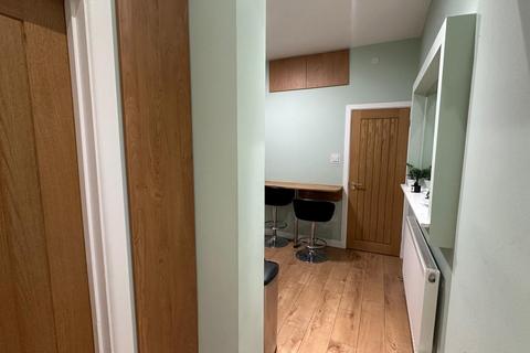 1 bedroom flat for sale, Coldharbour Lane, London SE5