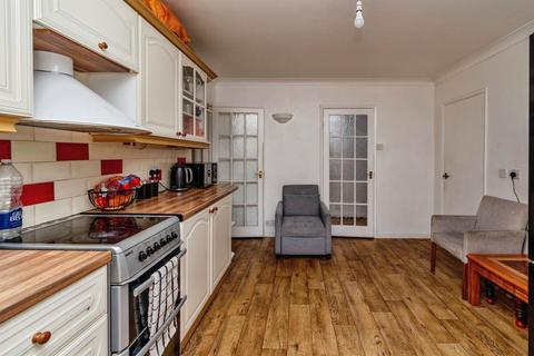 2 bedroom flat for sale, Slaney Road, WALSALL