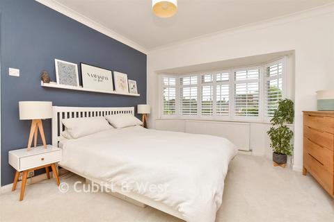 4 bedroom semi-detached house for sale, Kingscroft Road, Leatherhead KT22