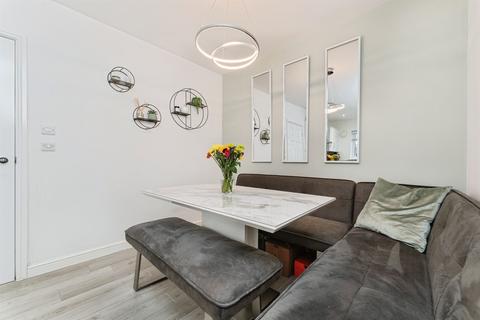 3 bedroom end of terrace house for sale, Mace Road, Mildenhall, BURY ST. EDMUNDS
