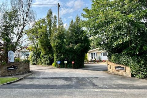 undefined, Agden Lymm