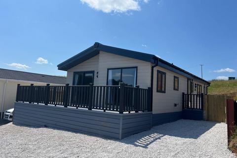2 bedroom park home for sale, Claverley Claverley