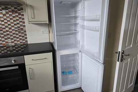 1 bedroom flat to rent, 77 Upton Road, Torquay TQ1