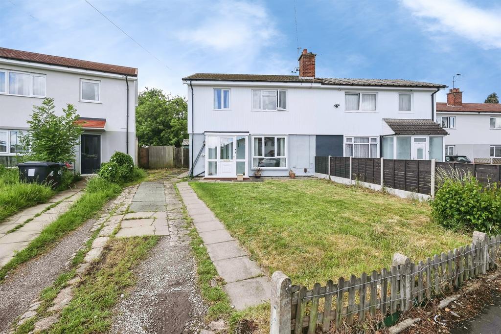 3 bedroom semi-detached house for sale